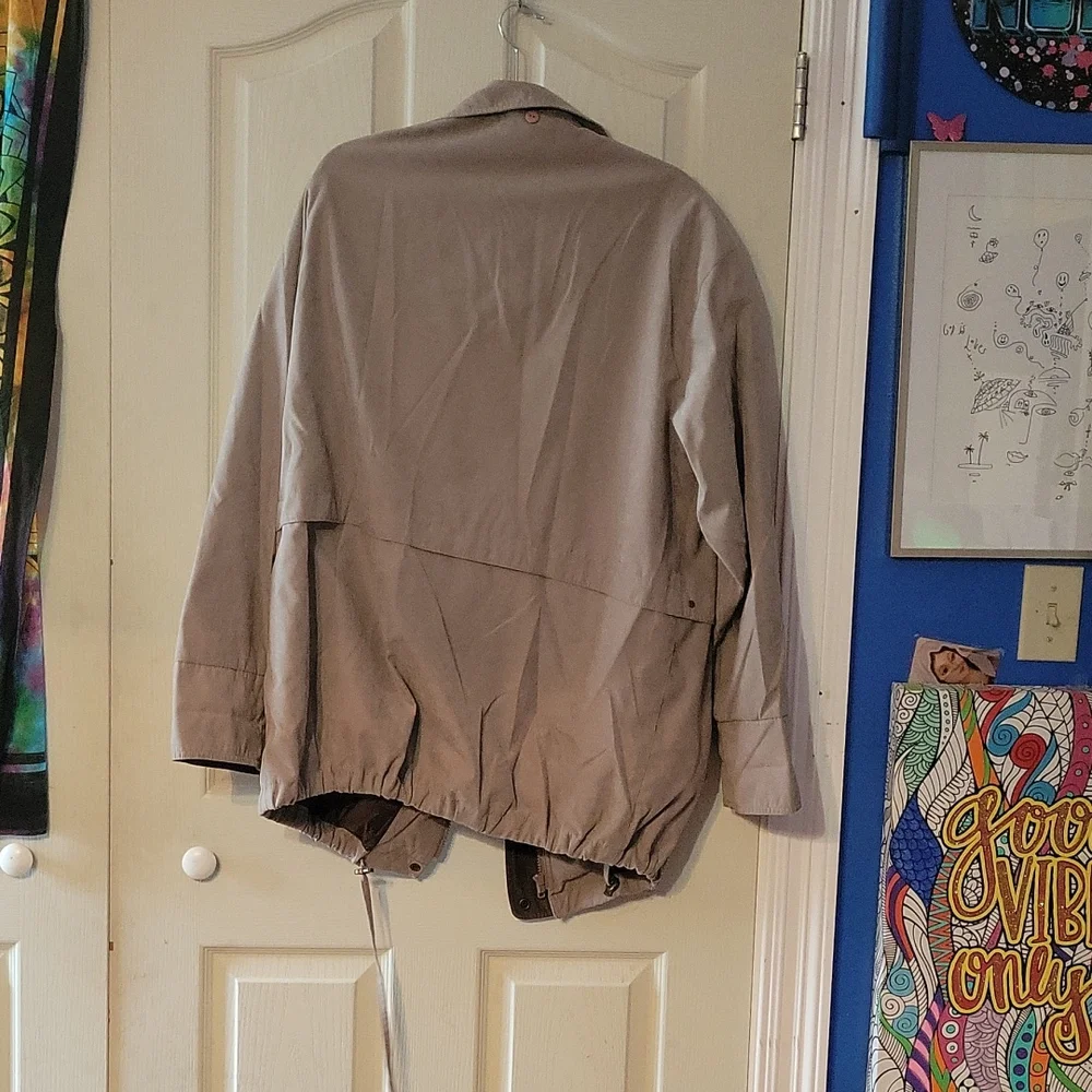 Nice men's jacket - Picture 4 of 4